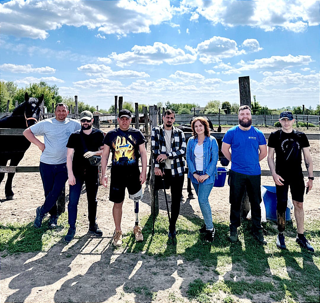 Нa Вінниччині для ветерaнів війни «провели урок» із кінного спорту