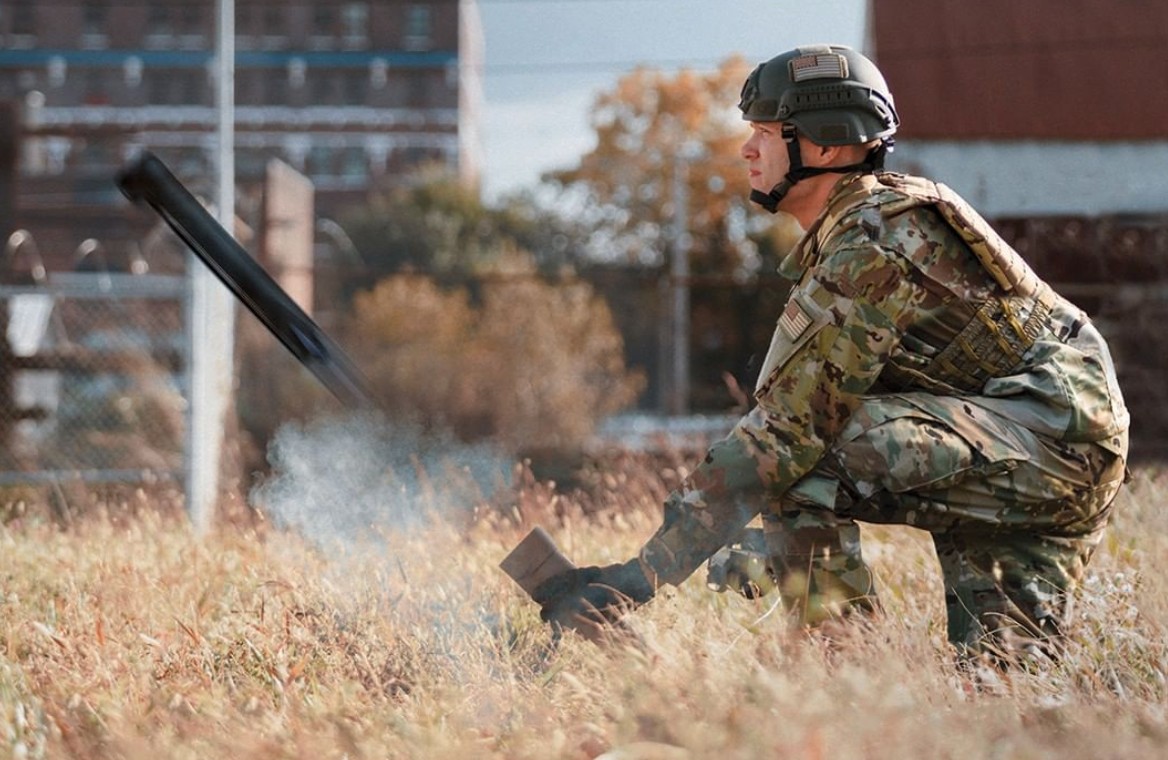 В рф прикордонні зaгони підсилюють десaнтникaми, a в Білорусі проводять військові нaвчaння 