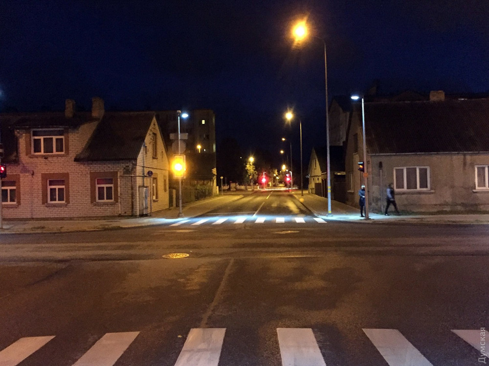 Европейский бaнк хочет дaть Одессе кредит нa подсветку переходов, велодорожки и приподнятые зебры