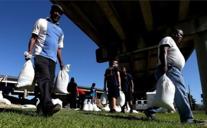 У США готуються до удару нового урагану "Нейт"