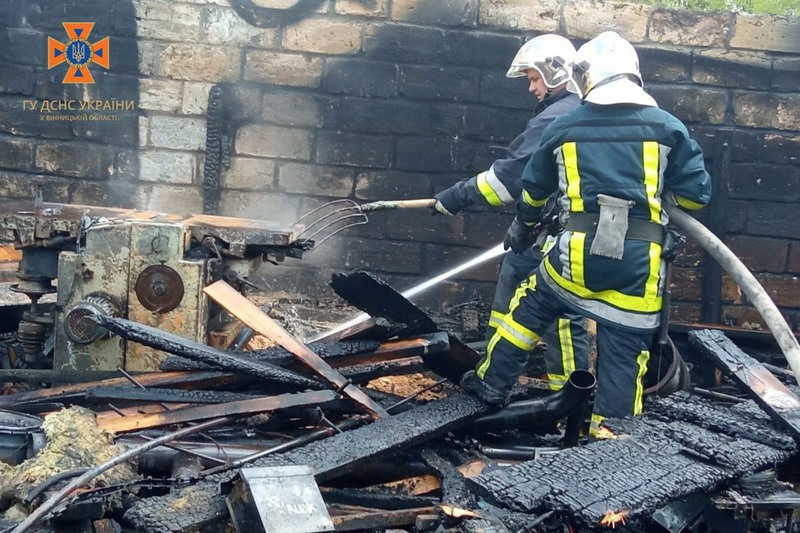  Вінницькі рятувальники ліквідували 6 пожеж за добу