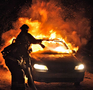 На Вінниччині горіла іномарка