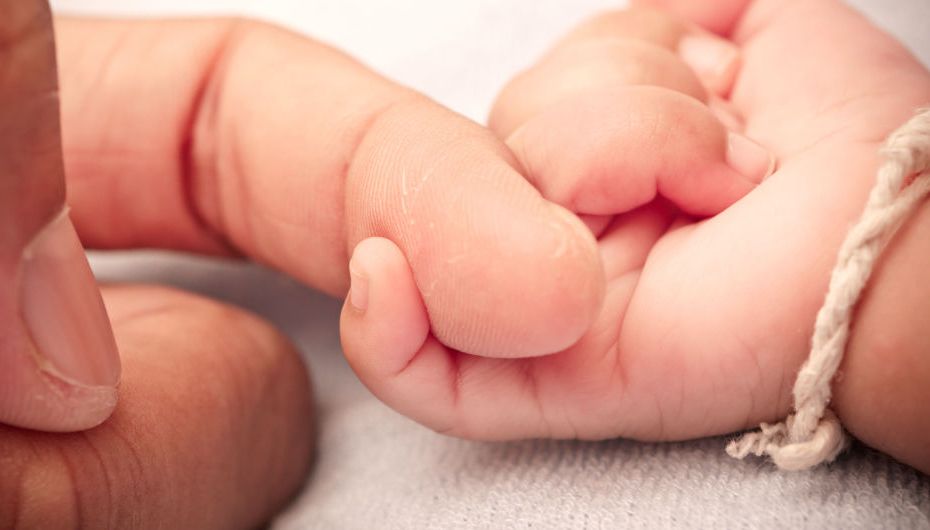 За роки незалежності народжуваність в Україні впала вдвічі