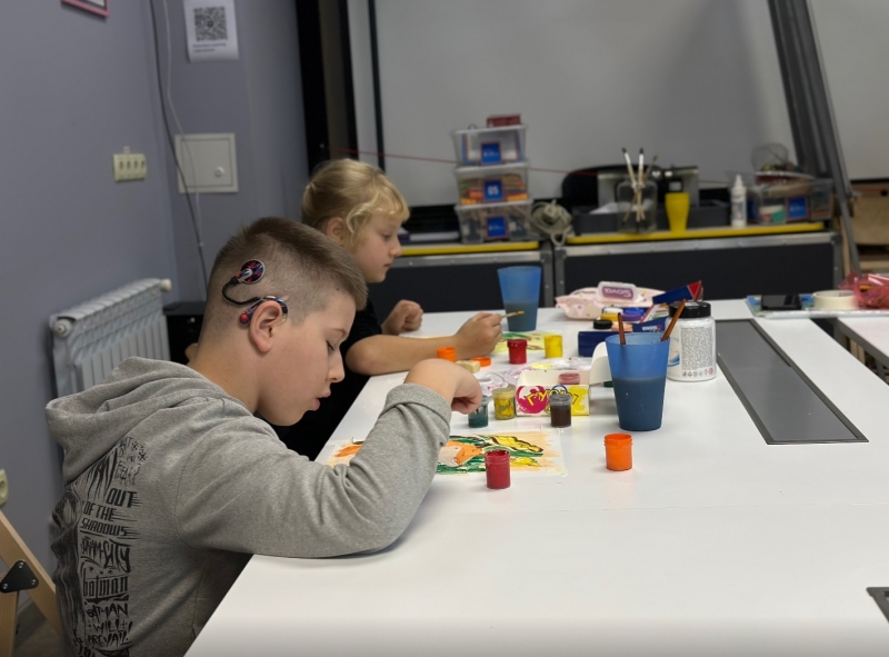 Благодійники з Бургундії надали допомогу вінницьким дітям з порушенням слуху