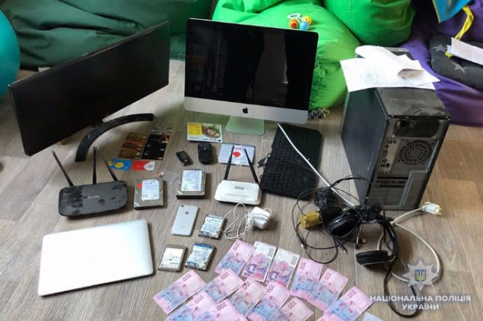 Кіберполіція накрила мережу фейкових криптообмінників