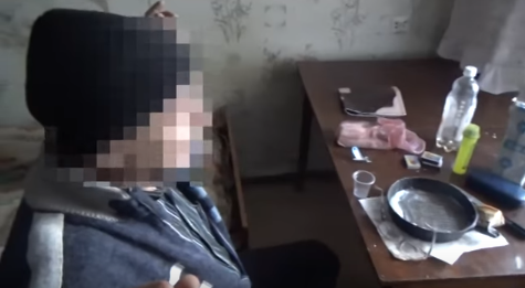 З'явилось відео і подробиці затримання бойовика, що катував полонених