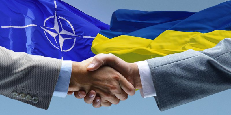 Порошенко схвалив вступ України до НАТО як один з ключових чинників політики