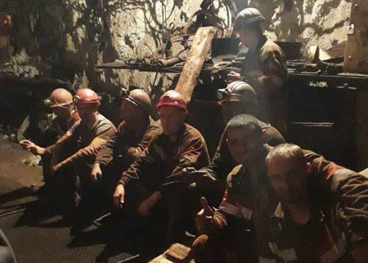 Мітинг під землею: представники профспілки просять владу втрутитись в ситуацію з криворізькими гірниками 