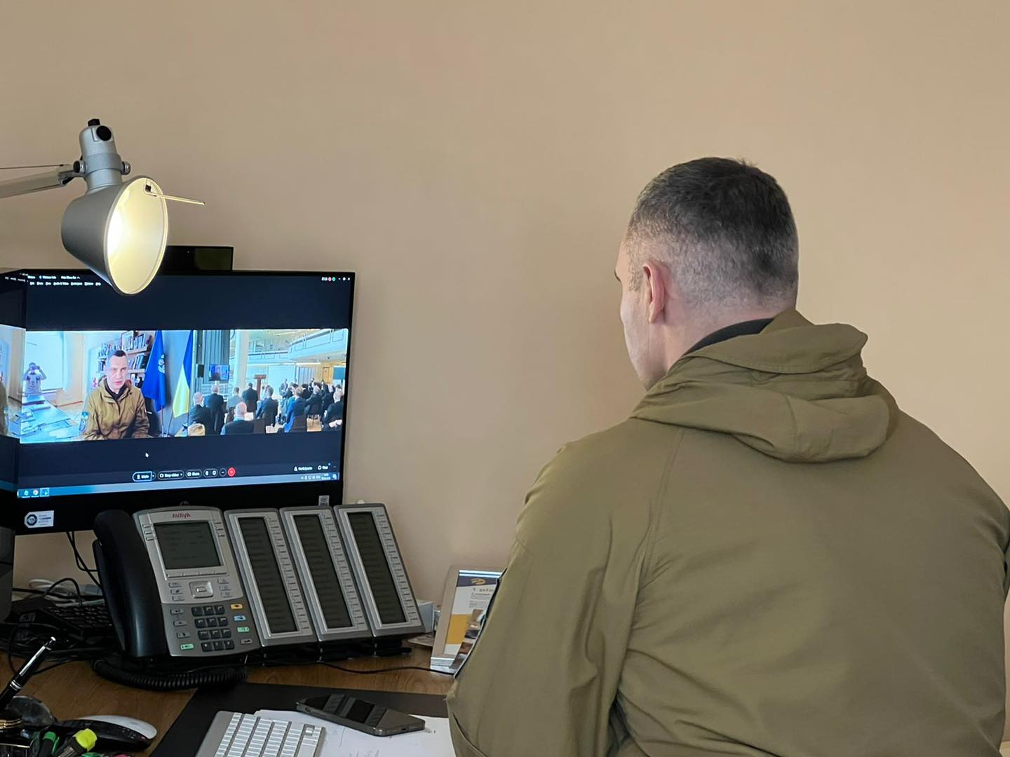 Кличко узяв онлайн участь у форумі мерів, що відбувається у Женеві