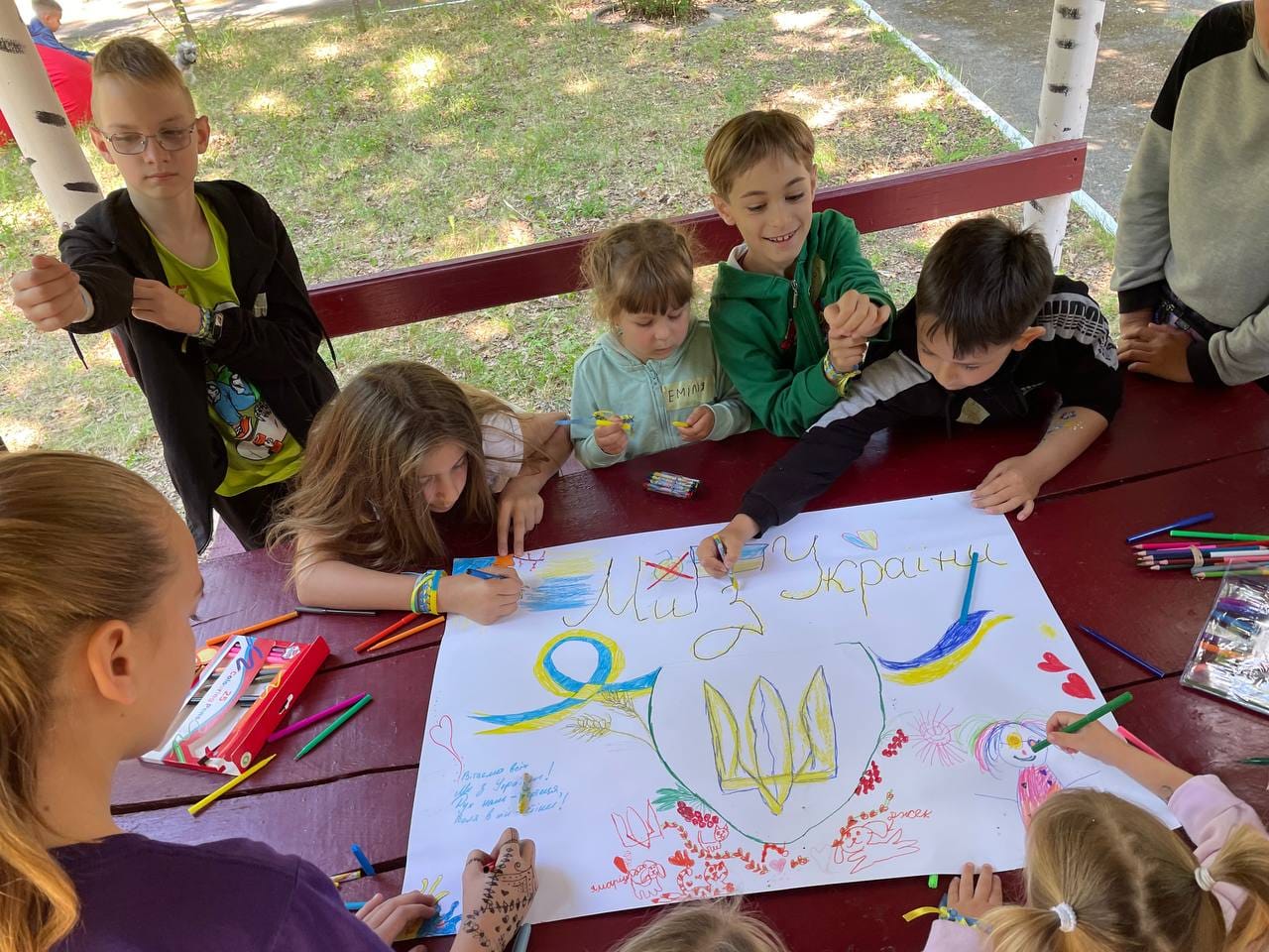 Молодь Вінниці провела для дітей із Маріуполя інтерактивні ігри