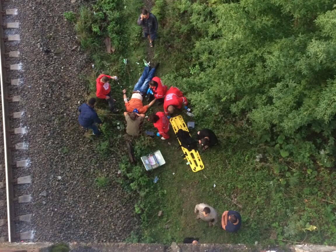 Хмільничанин біля Вінниці стрибнув з мосту на залізничні рейки (Фото)