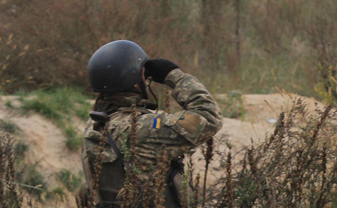 Доба в АТО: Окупанти б'ють з важкої артилерії, троє поранених