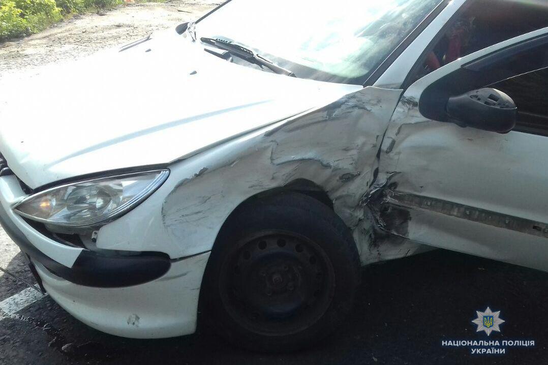 На Вінниччині сталось ДТП: є постраждалі