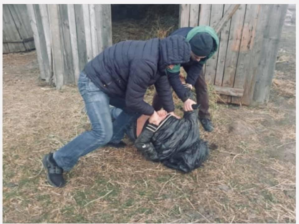 На Хмельниччині гвалтівник заманив дитину до себе