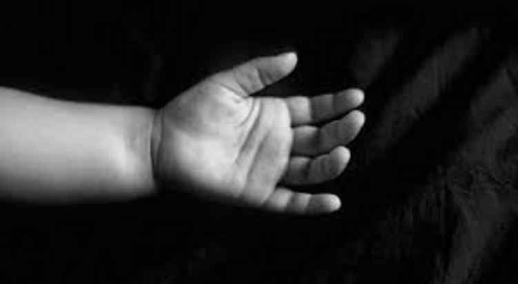 У Києві біля пам'ятника знайшли труп дитини