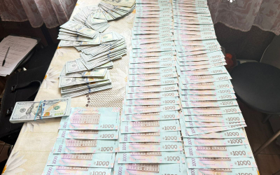 На Вінниччині викрили посадовця ТЦК: за $3000 допомагав уникнути розшуку