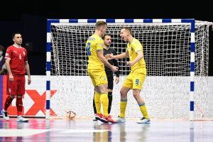 Україна розгромила збірну Сербії у матчі Євро-2022 з футзалу