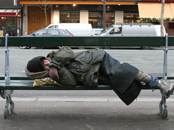 Звіряче побиття безхатченків на Дніпропетровщині: померли всі троє постраждалих