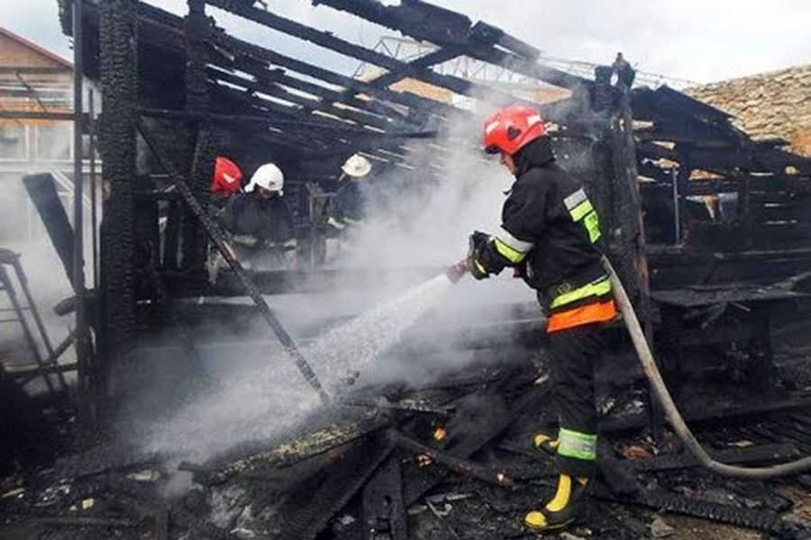 На Вінниччині сталась пожежа: згоріло троє людей