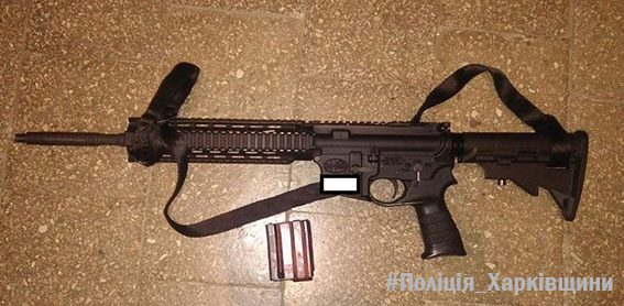 Біля Харкова чоловік розстріляв двох хлопців