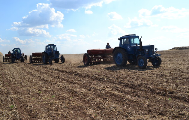 Посівна розпочалася вже у 20 областях України