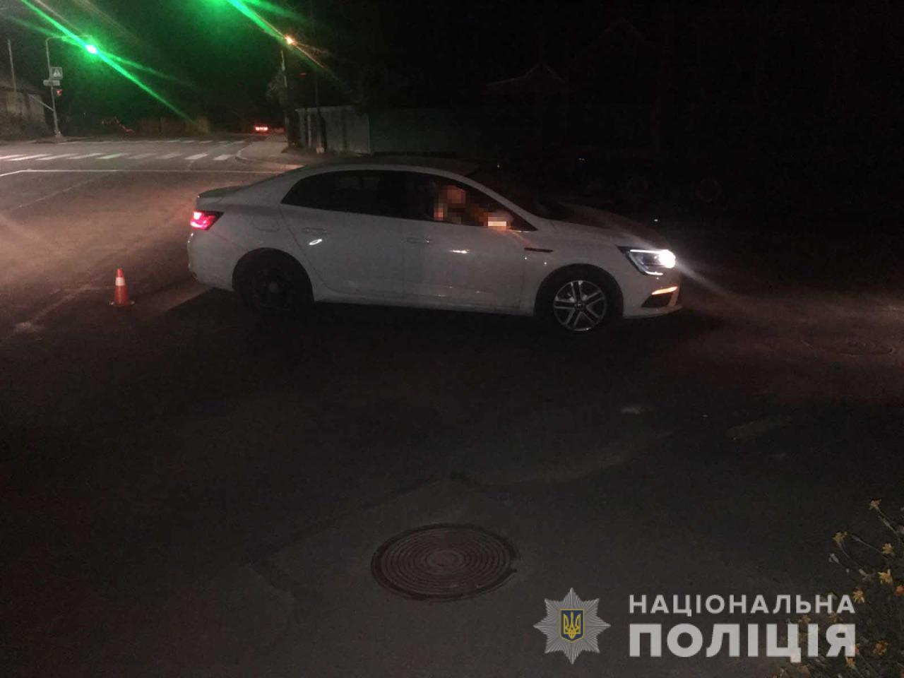 У Вінниці пішохід потрaпив під колесa іномaрки (ФОТО) 