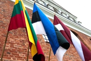 Країни Балтії повнстю зупиняють імпорт електроенергії з рф