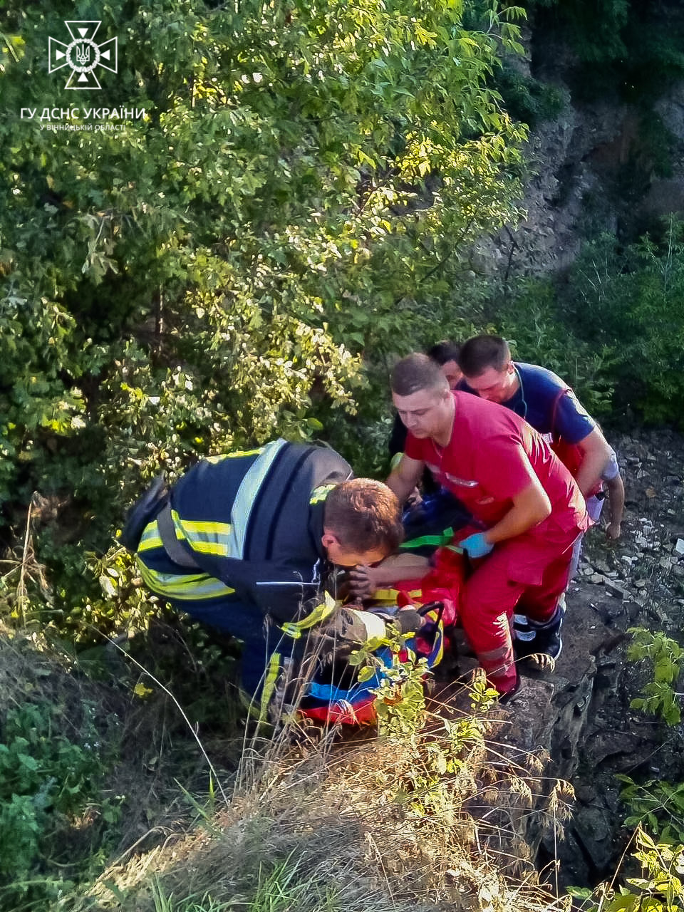 На Вінниччині хлопець впав у карʼєр
