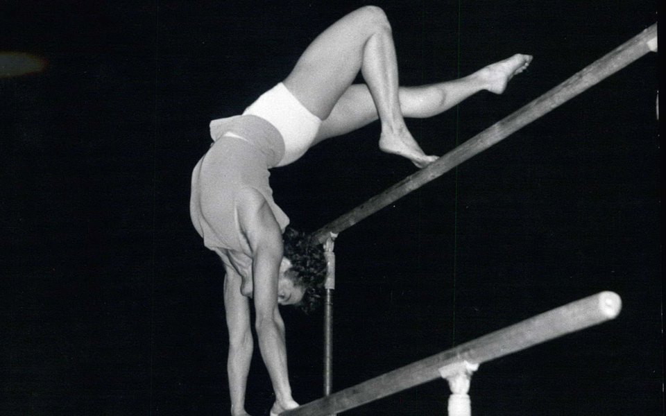 Найстарша олімпійська чемпіонка відзначає 100 років