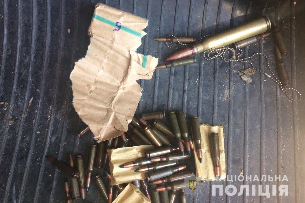Зброю та боєприпаси вилучила поліція у мешканців Вінниччини