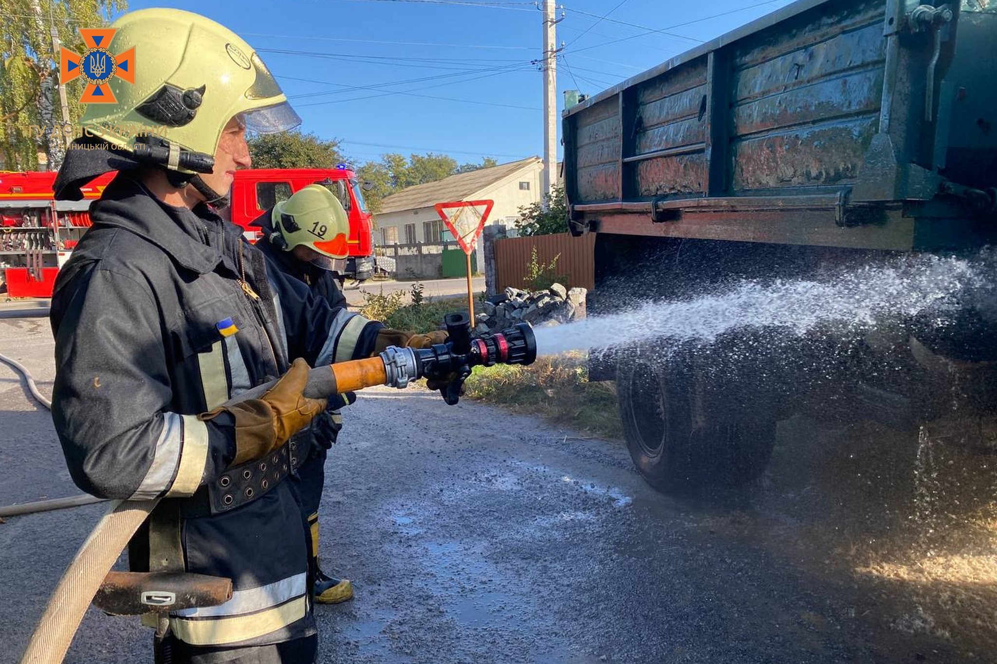 На Вінниччині спалахнула автівка
