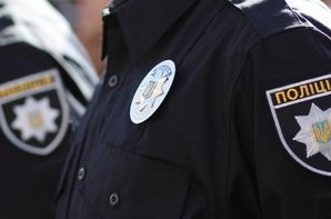 Ланцюжок добра: столичні правоохоронці допомогли знайти прихисток жінці з дитиною (ВІДЕО)