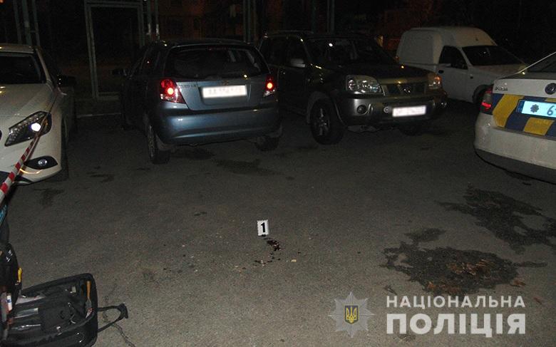 У столиці прооперувaли копa, нa якого нaпaв порушник ПДР 