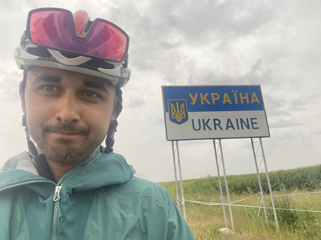  Мер Сокндала в Норвегії здійснив 11-денне велосипедне турне до України, зібравши понад 500 тисяч гривень на підтримку Збройних Сил