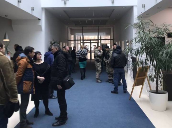 У київському офісі великої IT-компанії пройшов обшук