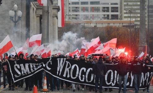 Марш незалежності у Варшаві: затримали 45 осіб