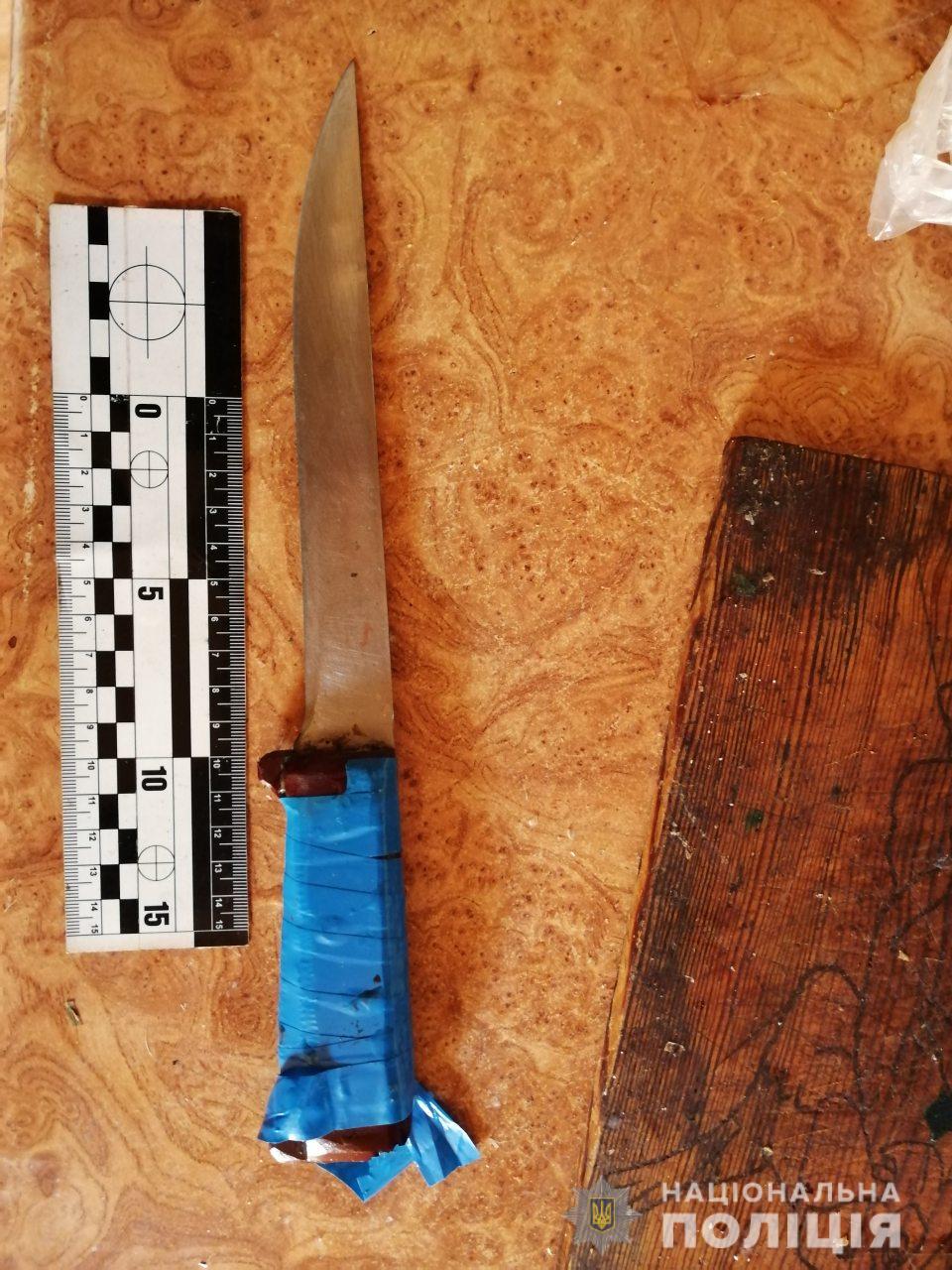 На Харківщині ревнива жінка ледь не вбила коханого