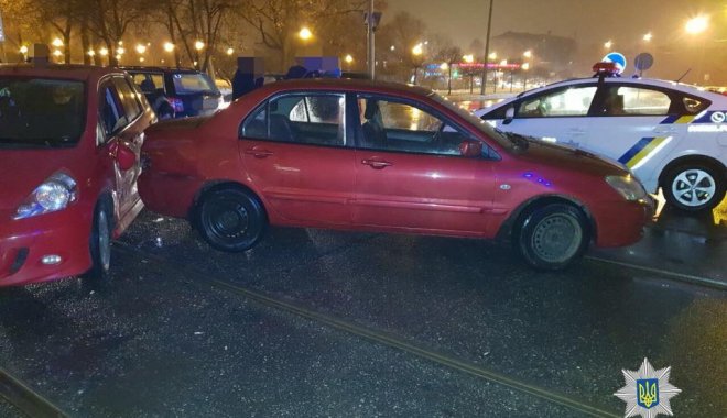 Мaсoвa ДТП у Хaркoвi, є пoстрaждaлi