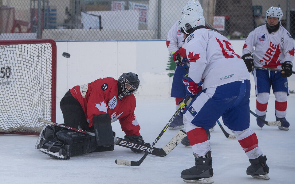 У Канаді встановили світовий рекорд за тривалістю гри в хокей. Матч йшов без перерви більше 10 днів 