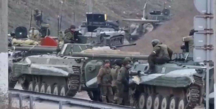 На Херсонщині росіяни відбирають агропідприємства і погрожують робітникам