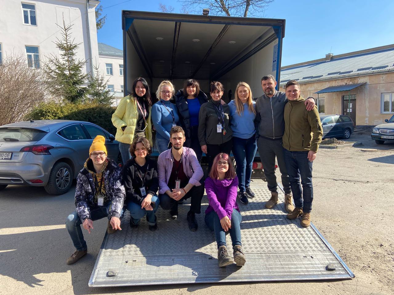 Волонтерський штаб «Української команди УДАР» допомагає Чернігову та доставляє гумдопомогу