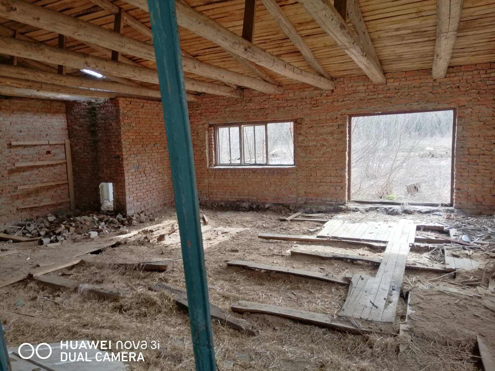 На Вінниччині за цех по деревообробці «просять» близько тисячі доларів