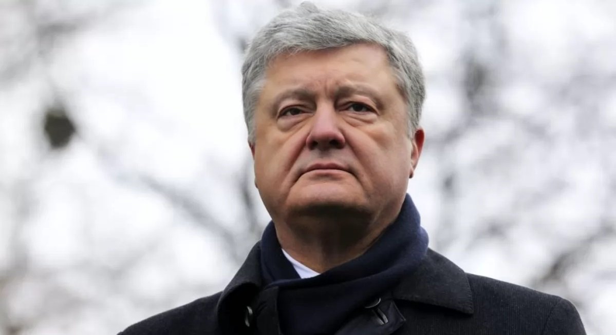 Порошенко госпіталізували в лікарню через коронавірус