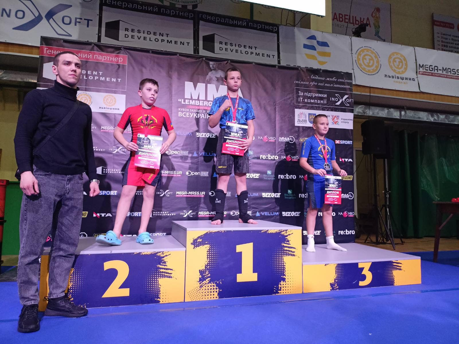 Вінницька область відзначилася перемогами у змаганнях зі змішаних єдиноборств