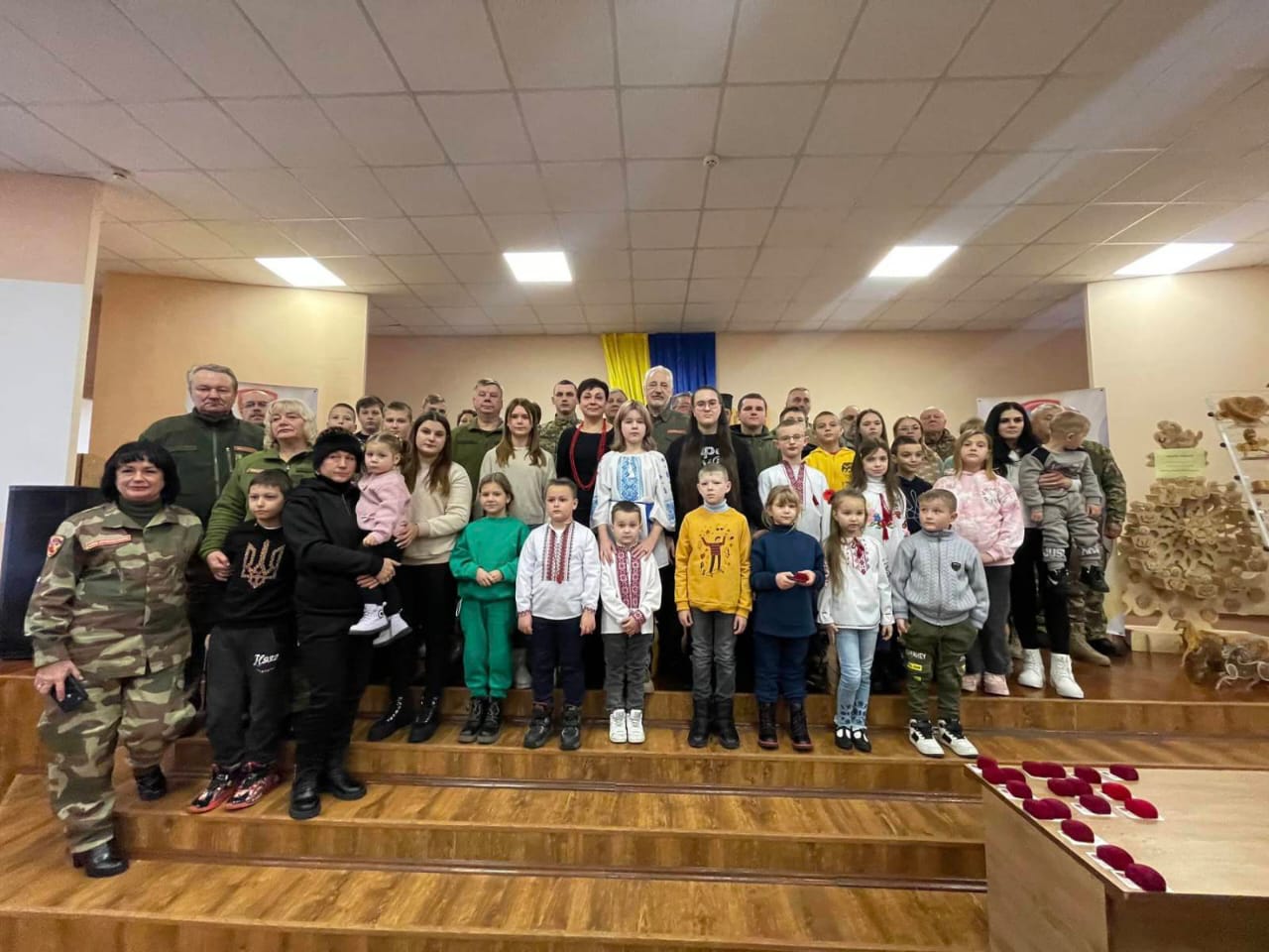 Дітям Героїв на Вінниччині вручили унікальні обереги