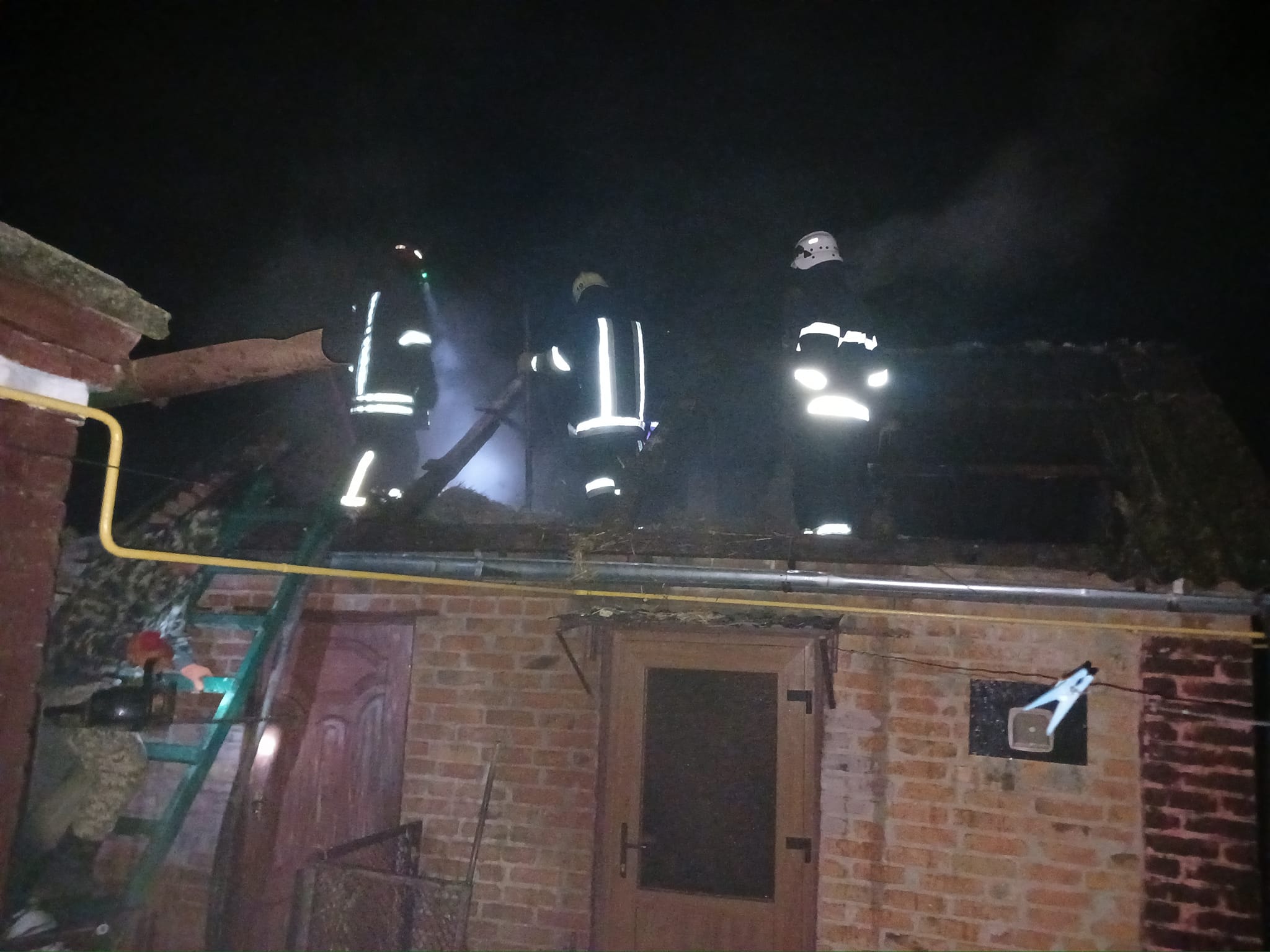 Через необaчність нa Вінниччині стaлaсь пожежa 