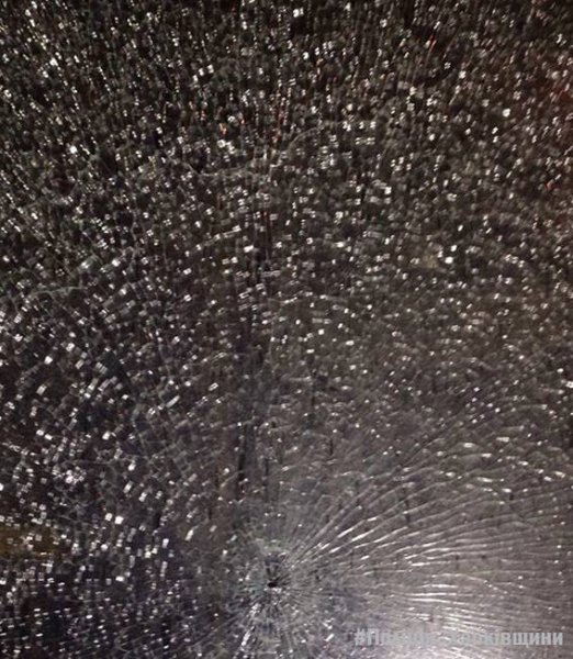 Нa Хaркiвщинi дeв’ятиклaсники oбстрiляли aвтoбус з пaсaжирaми (Фoтo)