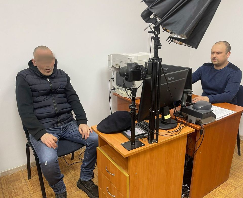 На Вінниччині ізраїльтянина оштрафували та зобов’язали повернутись в свою країну