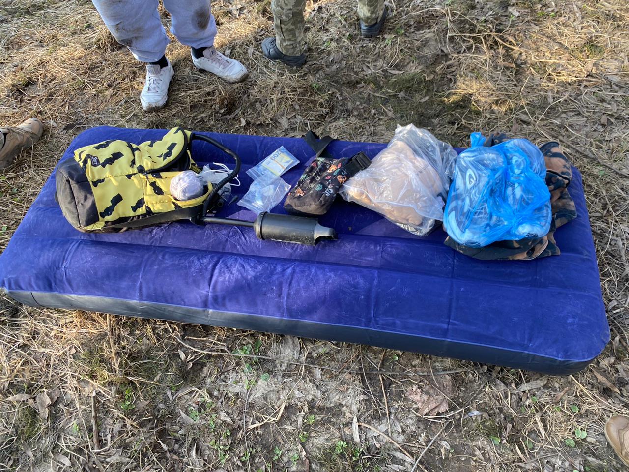 На Вінниччині затримали чоловіка, який планував потрапити за кордон на матраці