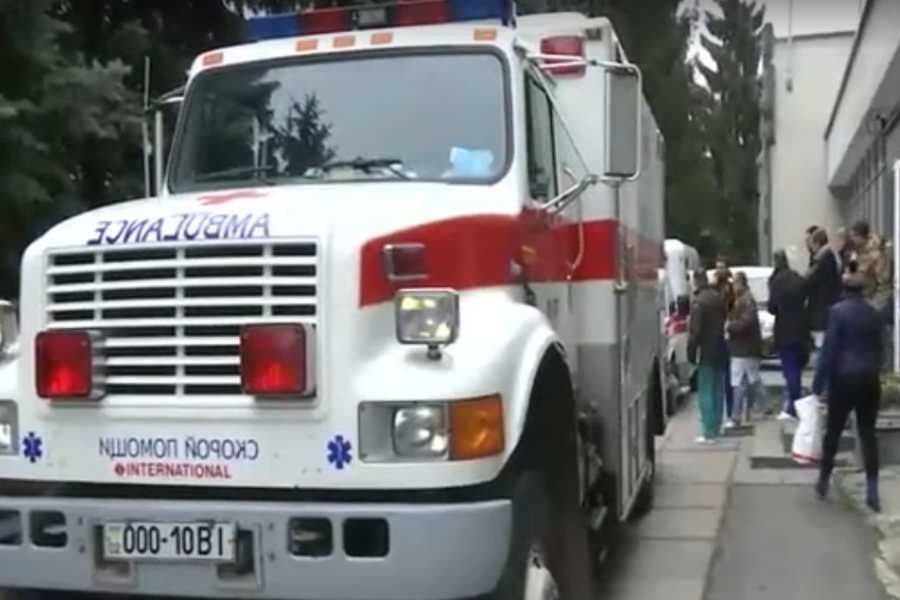 До Вінницького шпиталю прибув борт з пораненими бійцями